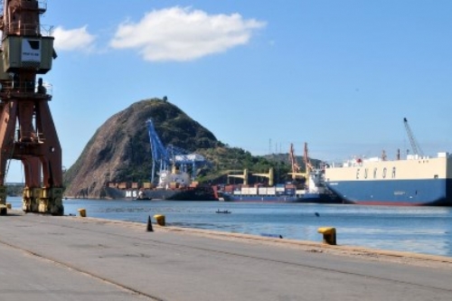 Porto de Vitória ajusta tarifas e acesso deve ficar até 90% mais barato